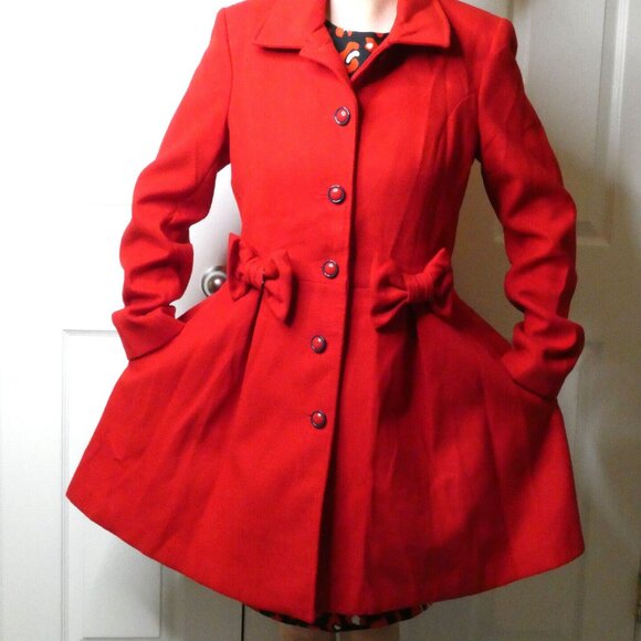 Red Coat Size 8 Lined Buttons & Bows Rare Warm Miss Selfridges Stylish *Flaw - Picture 3 of 16